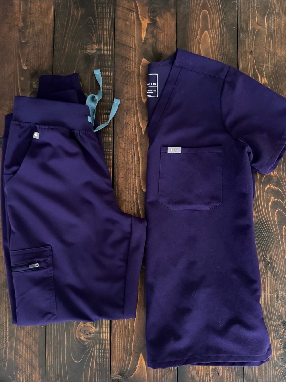 Figs XS Catrina and Zamora Deep Purple Scrub Set